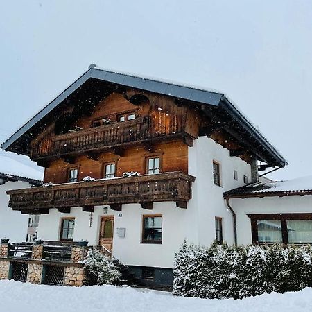 Ferienhaus Anna 齐勒河谷采尔 外观 照片