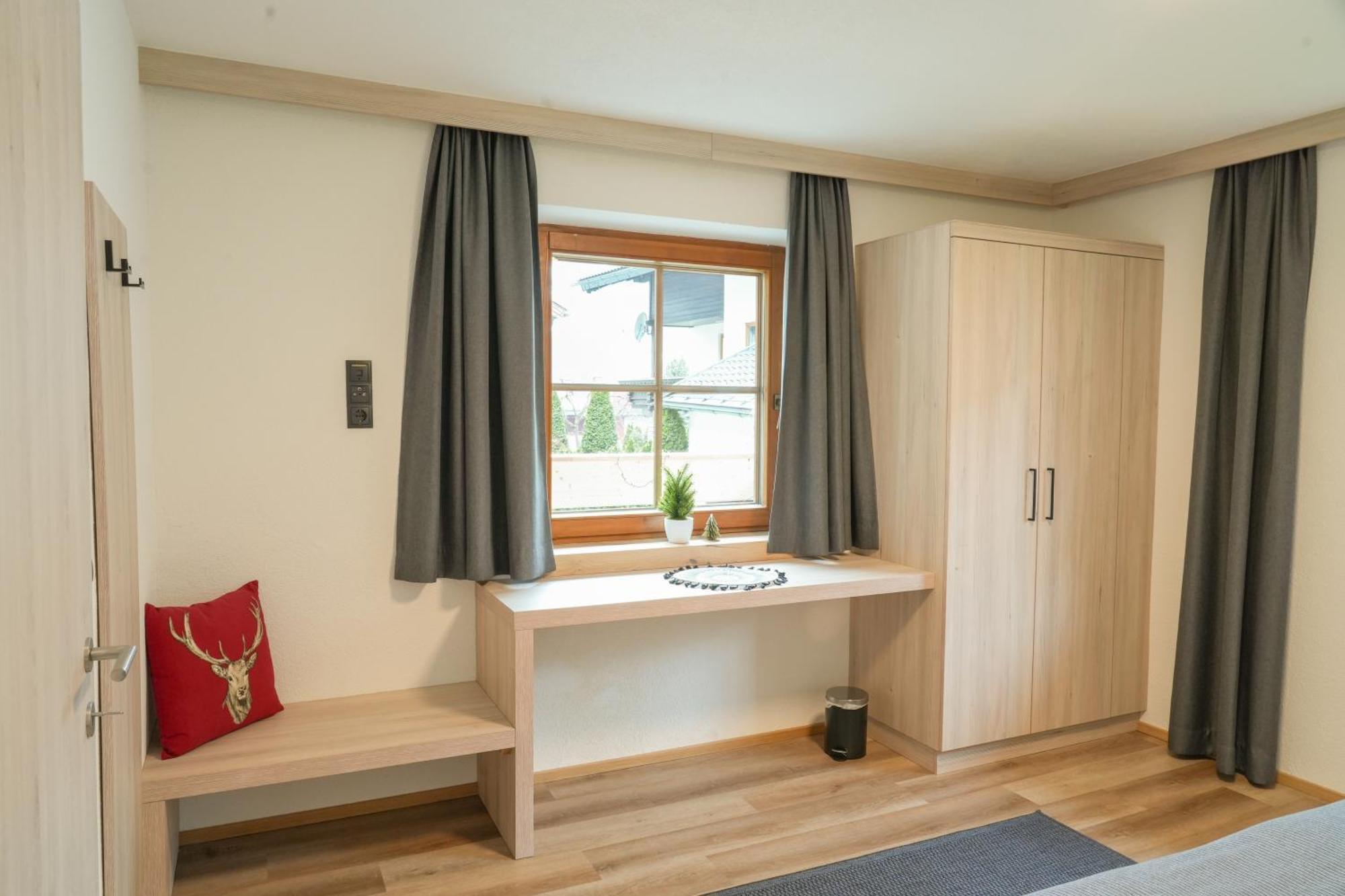 Ferienhaus Anna 齐勒河谷采尔 外观 照片
